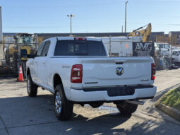 
										2023 Ram 3500 full									