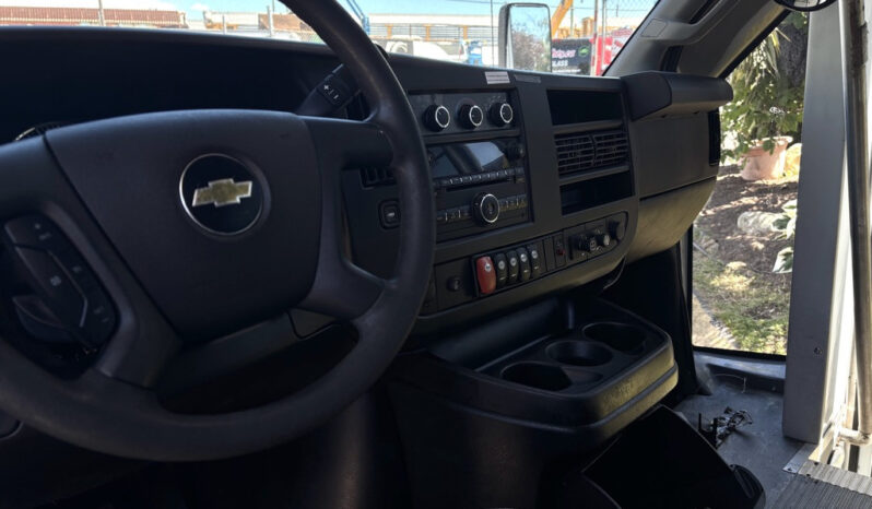 
								2020 Chevrolet Express 4500 full									