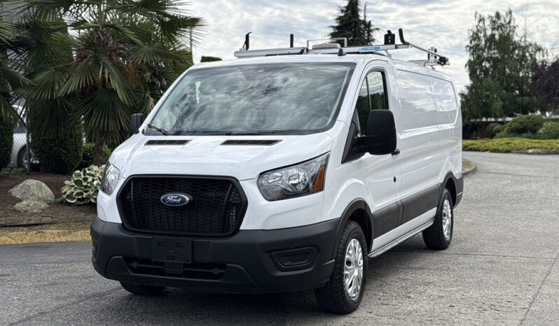
								2023 Ford Transit full									