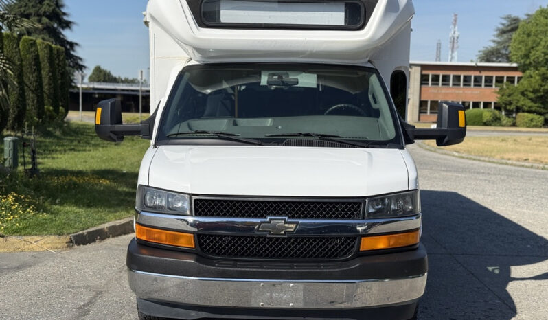 
								2017 Chevrolet Express full									
