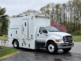 2011 Ford F650
