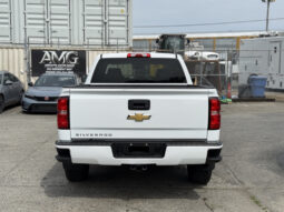 
										2018 Chevrolet Silverado 1500 full									