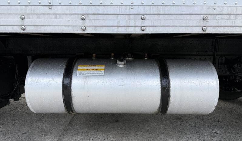 
								2018 Hino 195 full									