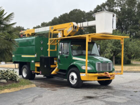 2015 Freightliner M2 106