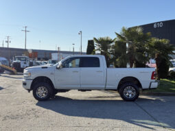 
										2023 Ram 3500 full									