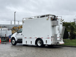 
										2011 Ford F650 full									