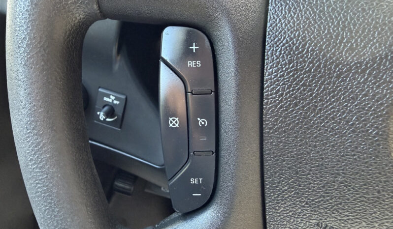 
								2020 Chevrolet Express full									