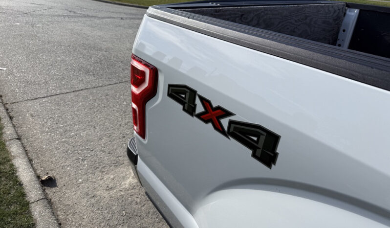 
								2018 Ford F-150 full									
