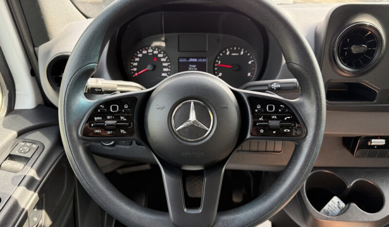 
								2023 Mercedes-Benz Sprinter full									
