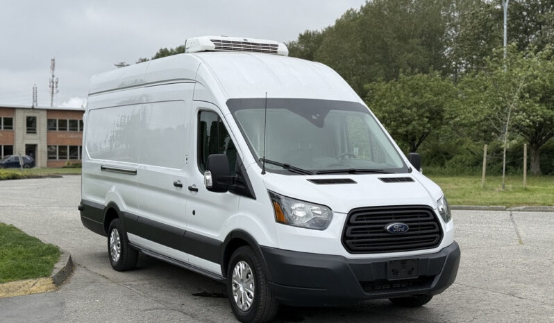 
								2017 Ford Transit full									