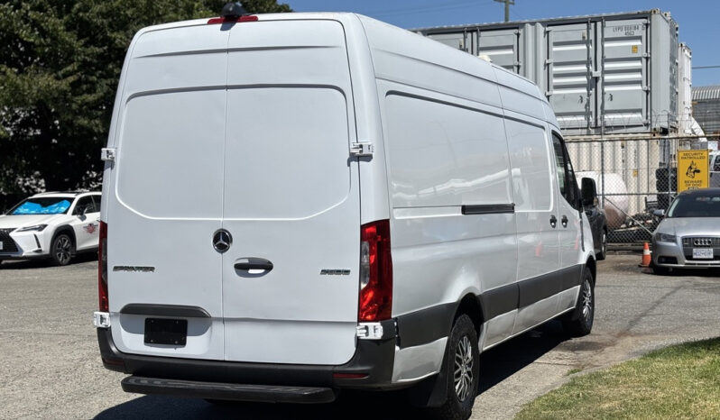 
								2019 Mercedes-Benz Sprinter full									