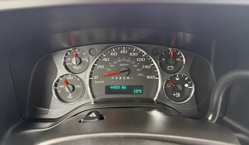 
								2013 Chevrolet Express 3500 full									