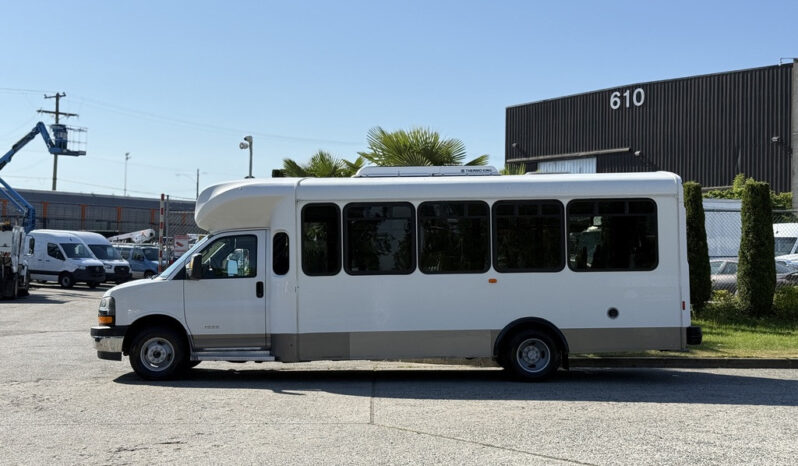 
								2017 Chevrolet Express full									