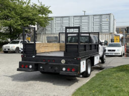 
										2008 Ford F-550 full									