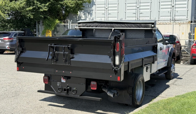 
								2019 Ford F-550 full									