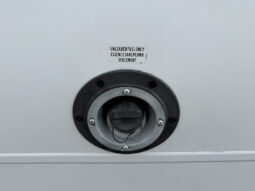 
										2013 Chevrolet Express 3500 full									