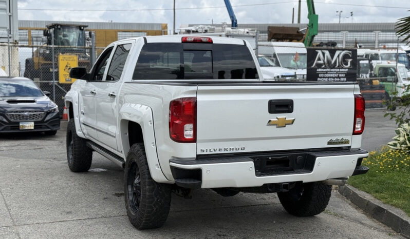 
								2017 Chevrolet Silverado 1500 full									
