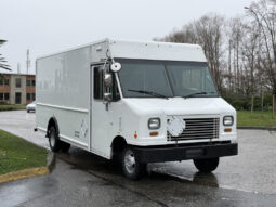 
										2012 Ford E-450 Super Duty full									