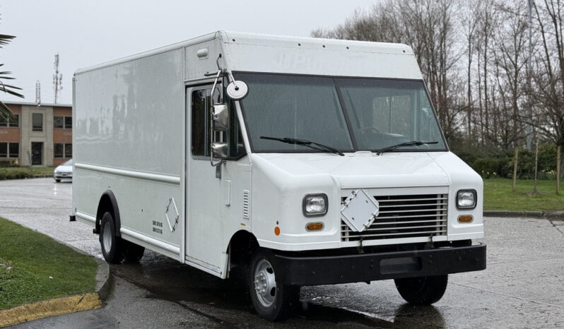 
								2012 Ford E-450 Super Duty full									