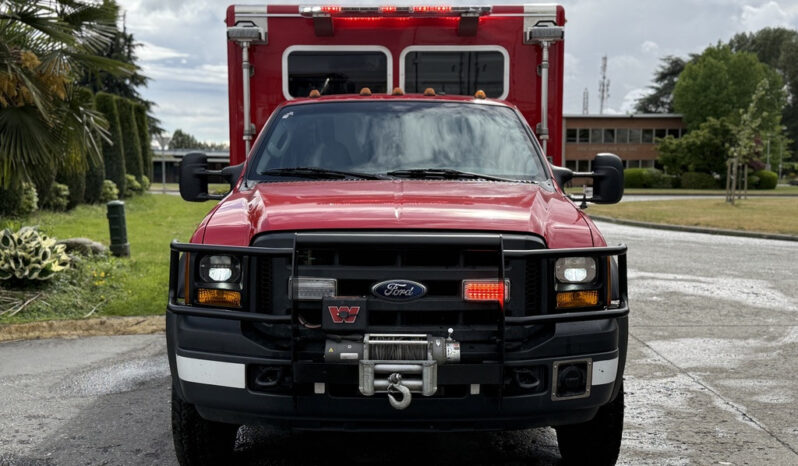 
								2007 Ford F-550 full									