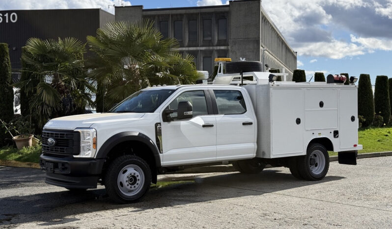 
								2024 Ford F-550 full									
