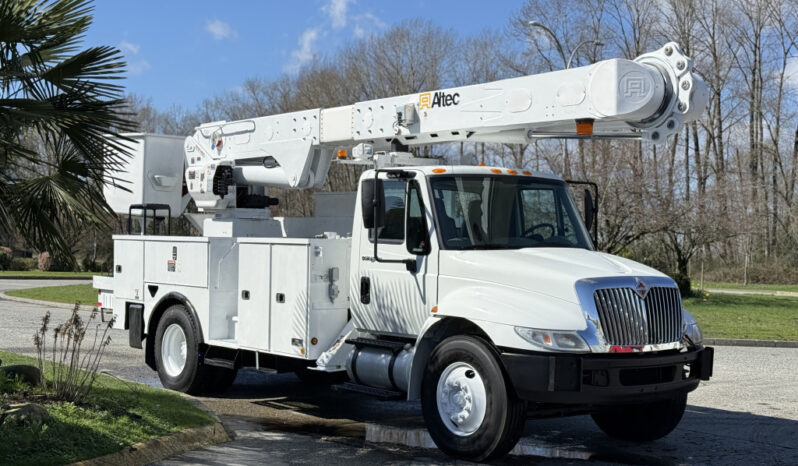 
								2011 International 4300 full									