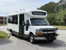 
										2017 Chevrolet Express full									