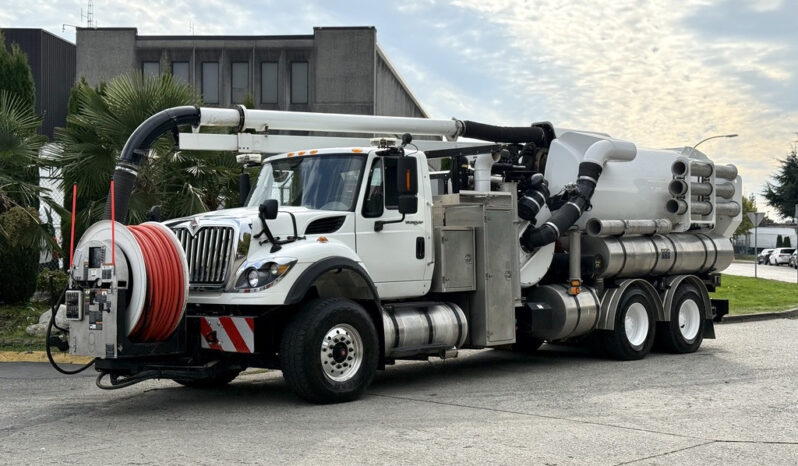 
								2014 International WorkStar full									