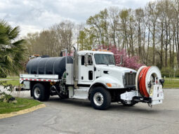 2016 Peterbilt 348
