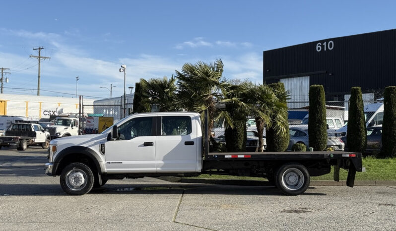 
								2020 Ford F-550 Super Duty full									