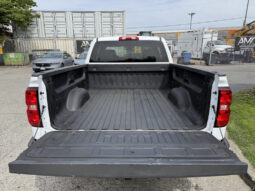 
										2018 Chevrolet Silverado 1500 full									