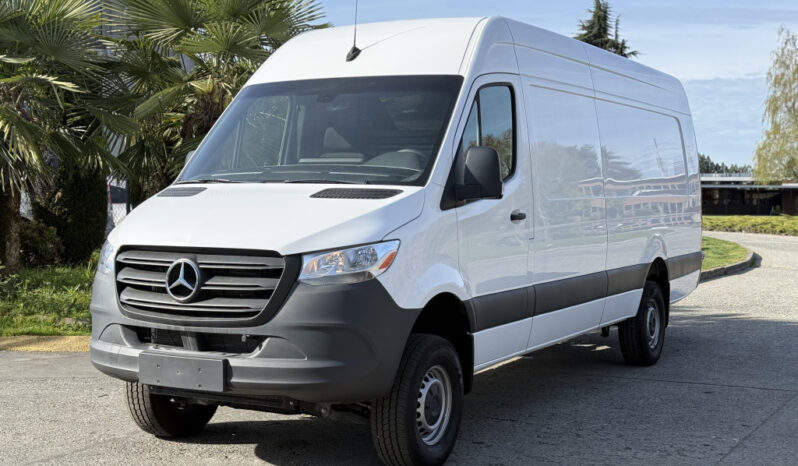 
								2024 Mercedes-Benz Sprinter full									