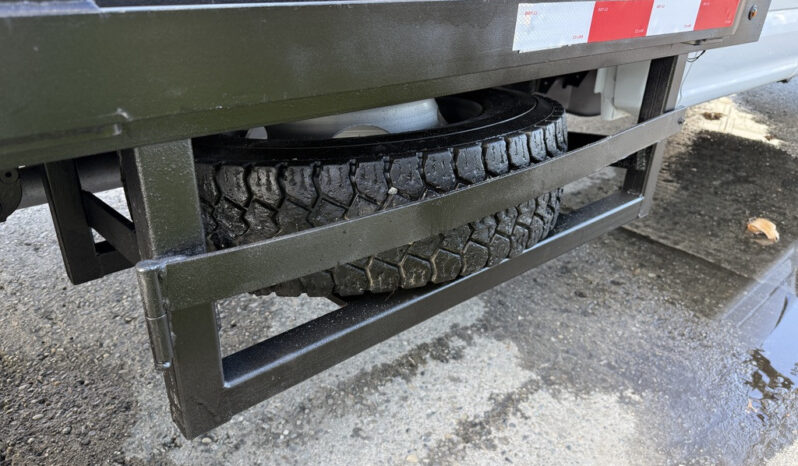 
								2020 Ford F-550 Super Duty full									