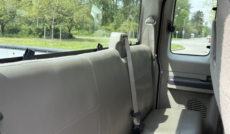 
								2008 Ford F-250 full									