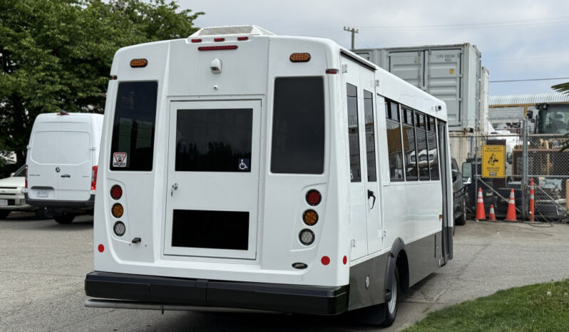 
								2020 Chevrolet Express full									