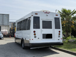 
										2020 Chevrolet Express full									
