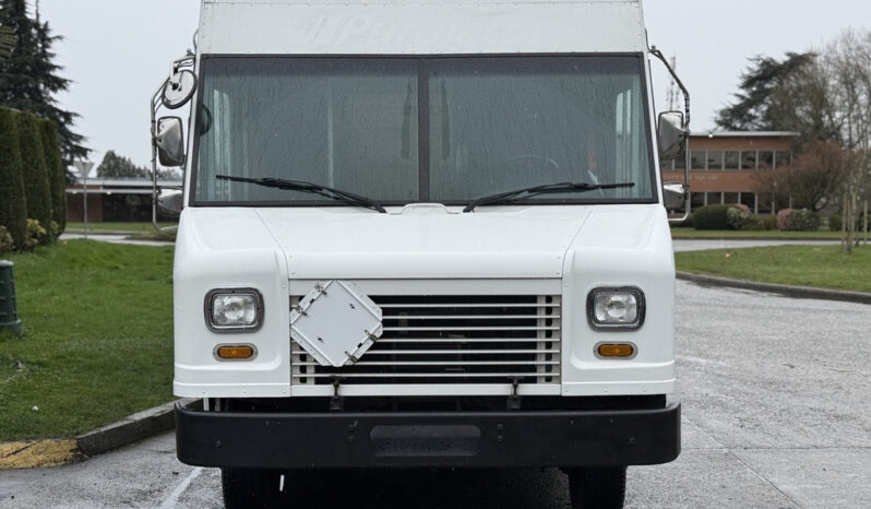 
								2012 Ford E-450 Super Duty full									