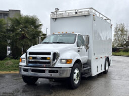 
										2011 Ford F650 full									