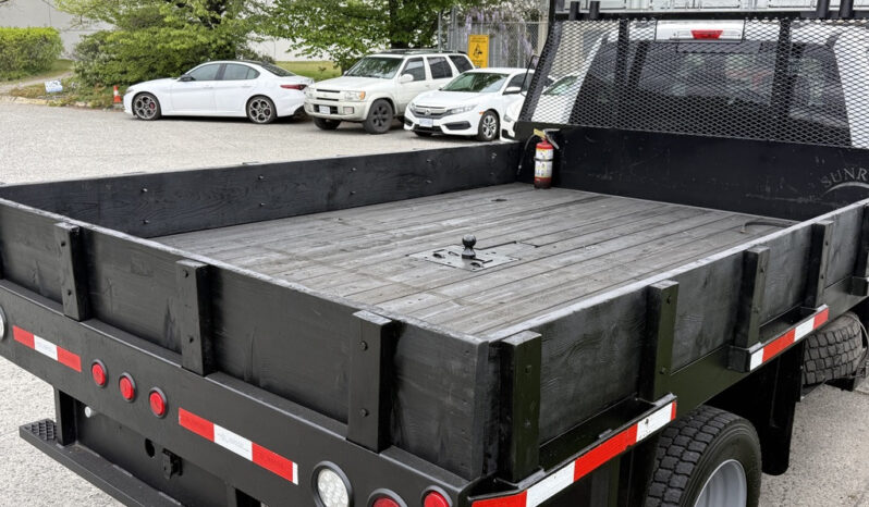 
								2020 Ford F-550 full									