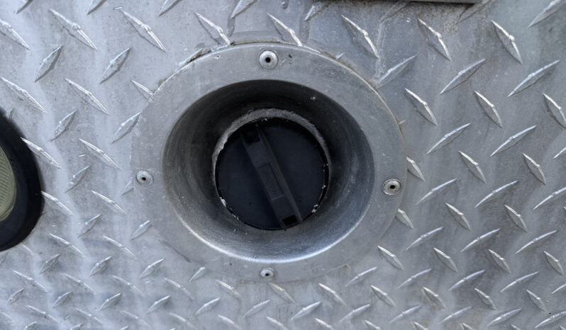 
								2008 Ford F-450 full									