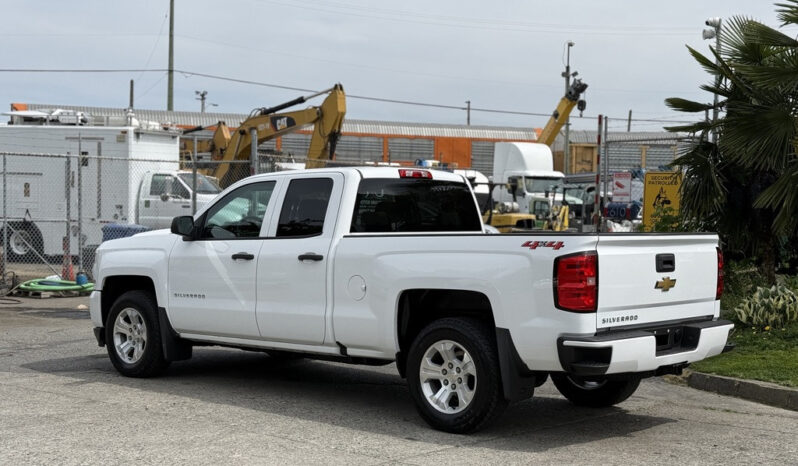 
								2018 Chevrolet Silverado 1500 full									