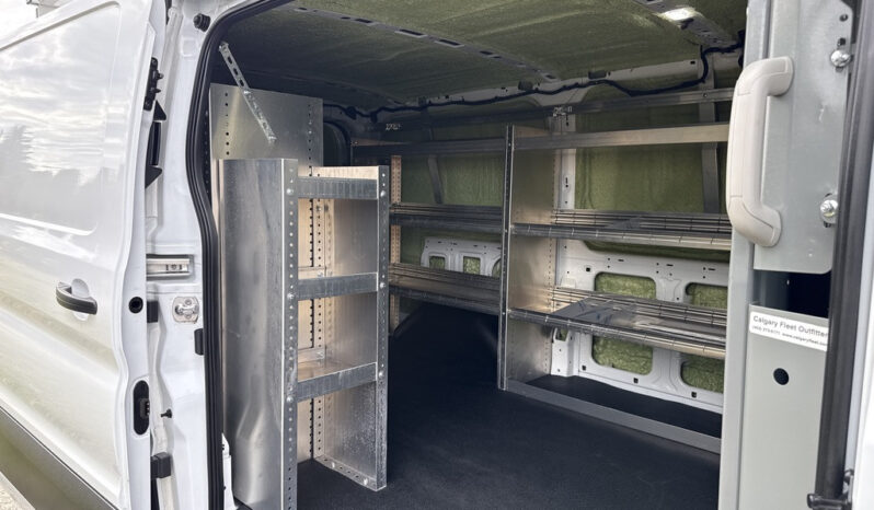 
								2023 Ford Transit full									