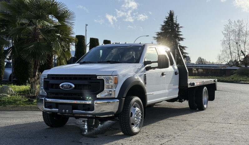 
								2020 Ford F-550 Super Duty full									