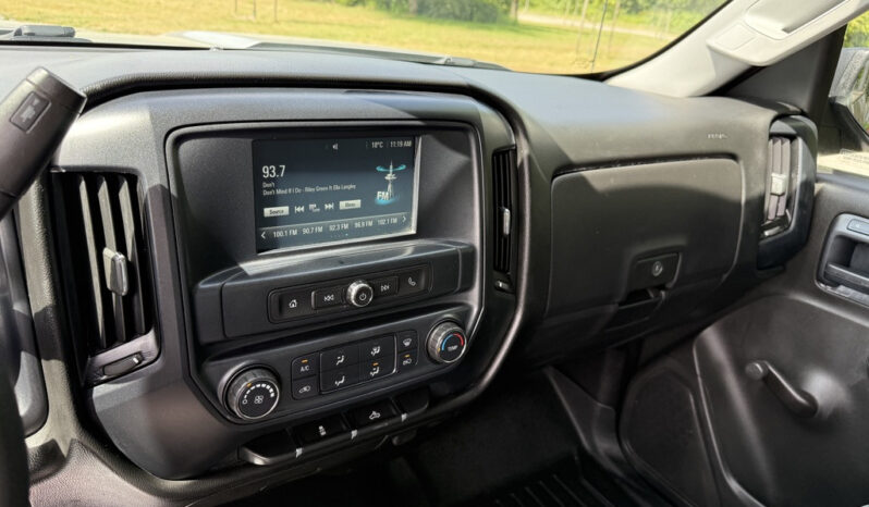 
								2016 Chevrolet Silverado 2500HD full									