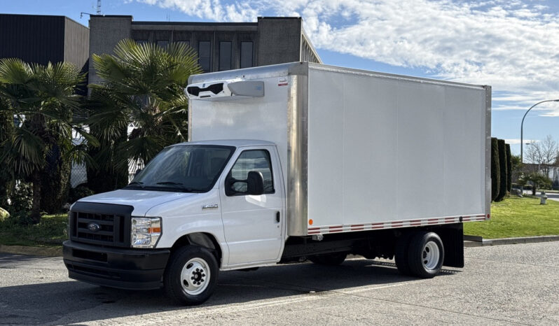 
								2023 Ford E-450 Econoline Super Duty full									