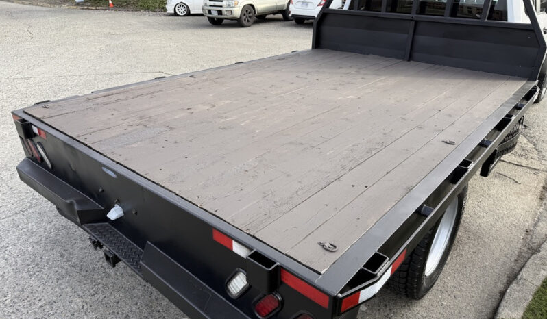 
								2020 Ford F-550 Super Duty full									