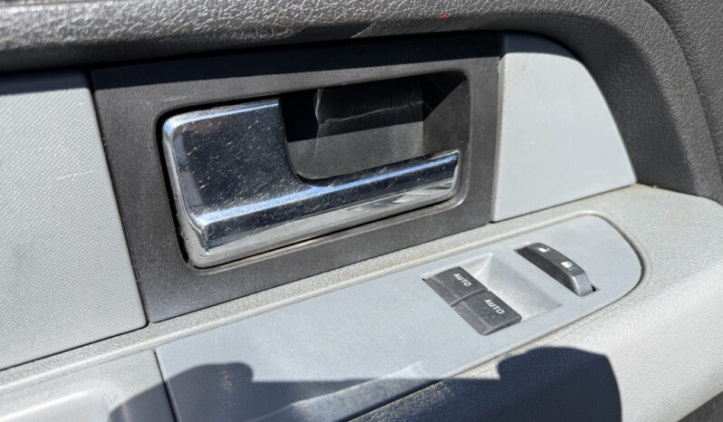 
								2014 Ford F-150 full									