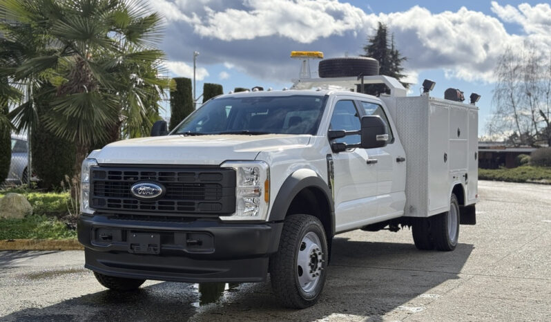 
								2024 Ford F-550 full									