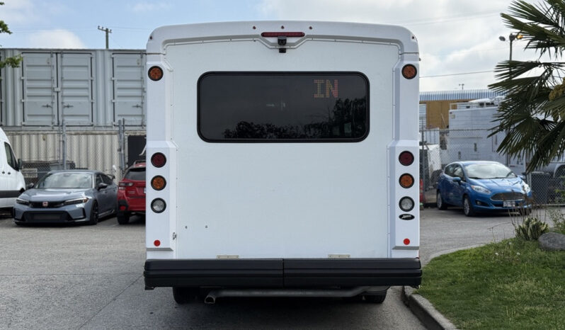 
								2020 Chevrolet Express full									