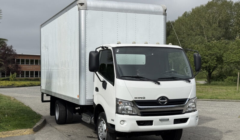 
								2018 Hino 195 full									